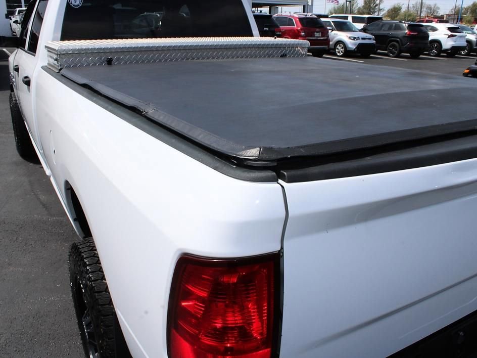 Used 2015 RAM 2500 Tradesman w/ Chrome Appearance Group AWD/4WD image 11
