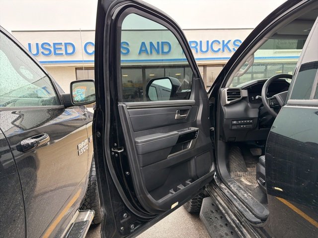 Used 2022 Toyota Tundra Limited image 12