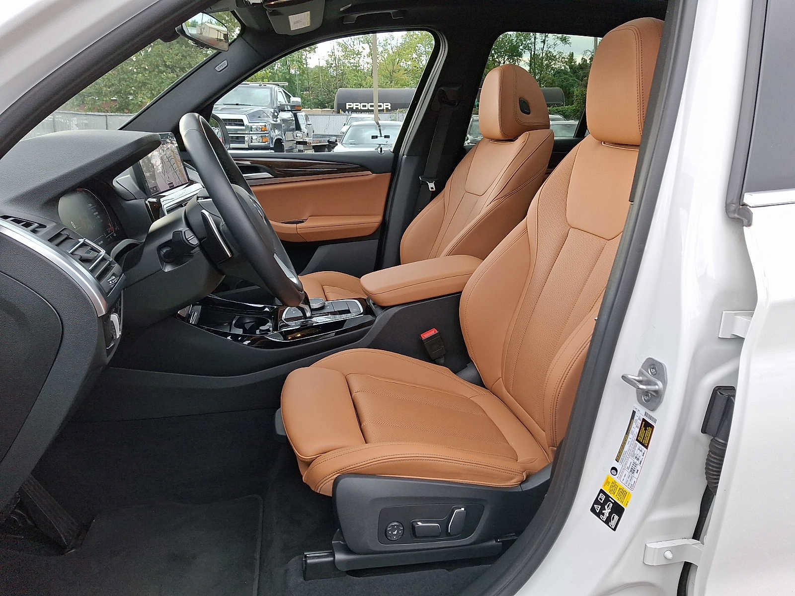 Used 2024 BMW X3 xDrive30i w/ Premium Package w/ZPA AWD/4WD image 10