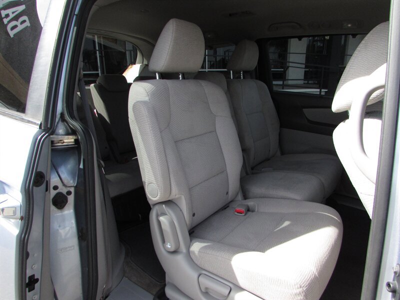 Used 2012 Honda Odyssey EX image 26
