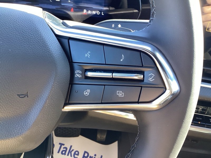 New 2026 Chevrolet Equinox LT w/ Safety and Technology Package image 30