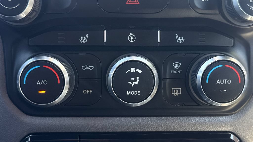 Used 2022 RAM 1500 Big Horn AWD/4WD image 30