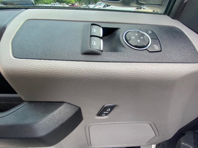 Used 2021 Ford F550 2WD Regular Cab Super Duty image 22