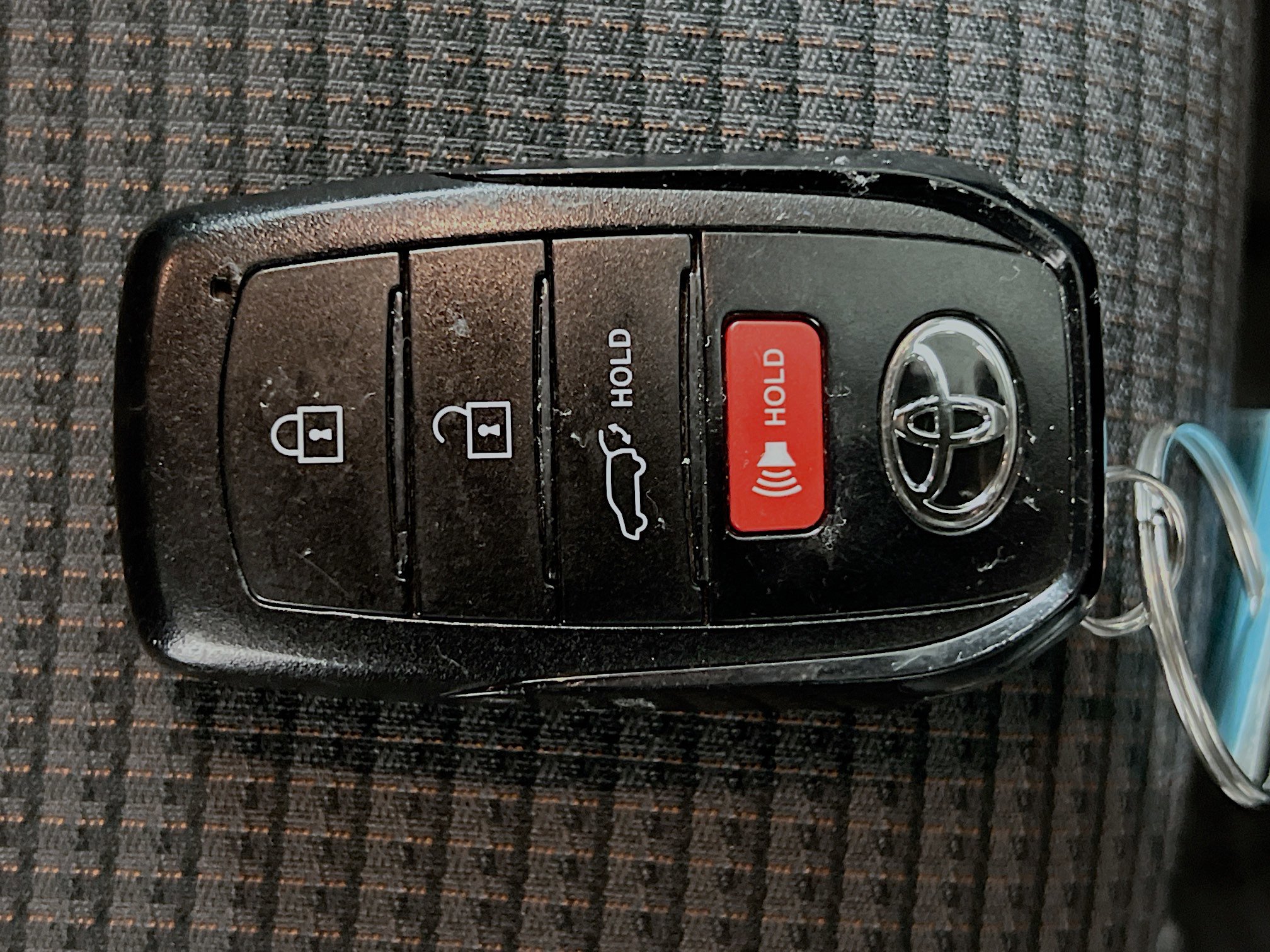 Used 2024 Toyota Highlander LE AWD/4WD image 36