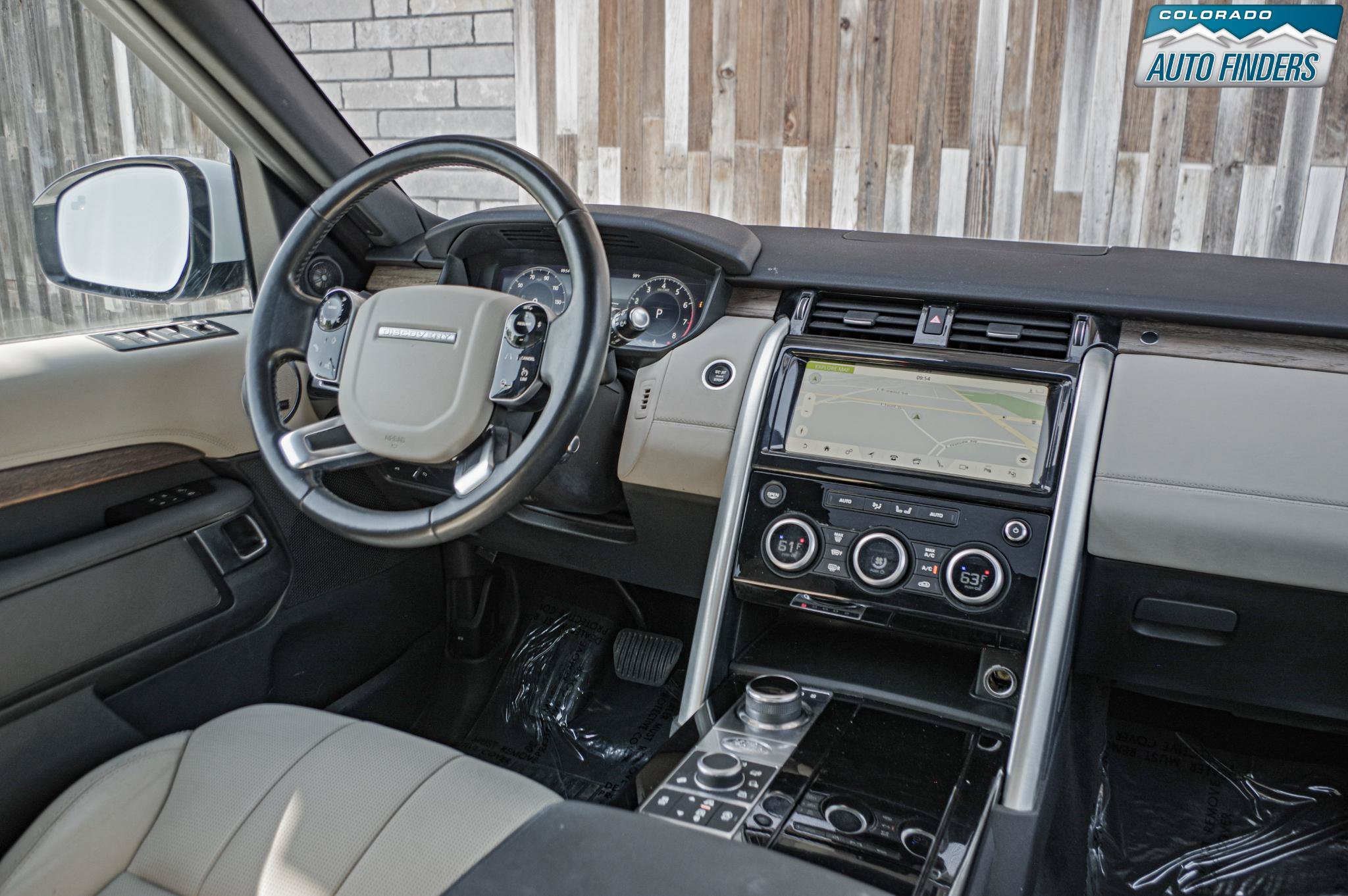 Used 2019 Land Rover Discovery HSE AWD/4WD image 15