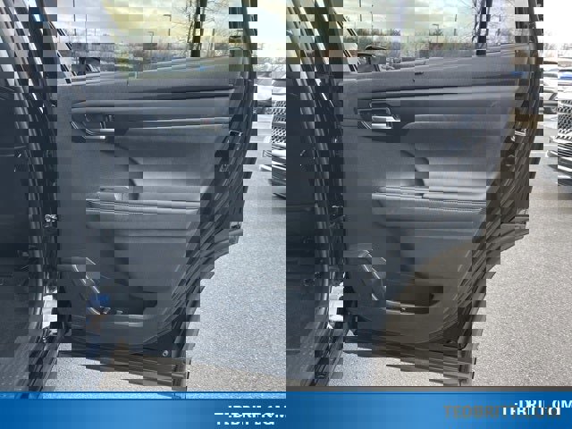 Used 2024 Toyota Highlander XLE image 19