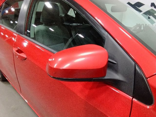 Used 2019 Toyota Corolla LE w/ Carpet Mat Package (TMS) FWD image 29