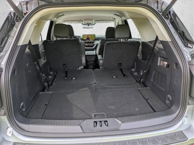 Used 2025 Ford Explorer Active w/ Active Comfort Package image 20