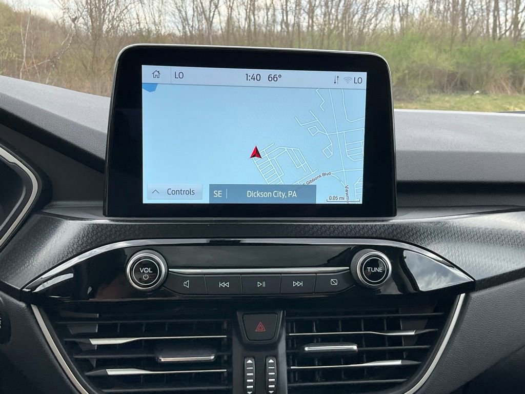 Certified 2022 Ford Escape SEL w/ SEL Stealth AWD Package image 4