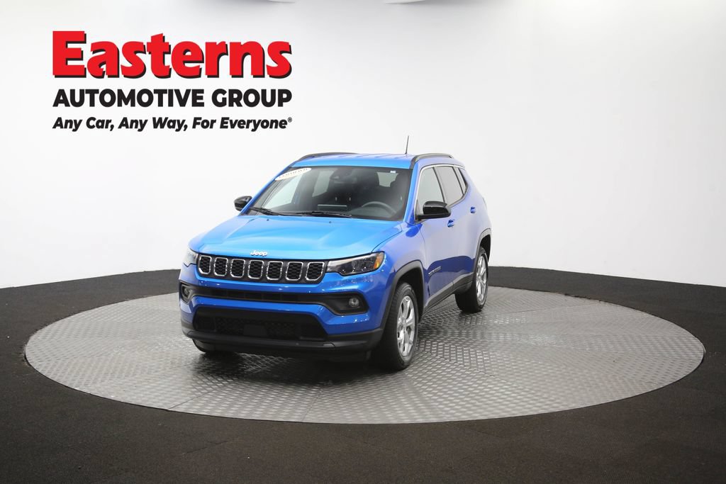 Used 2024 Jeep Compass Latitude AWD/4WD image 52