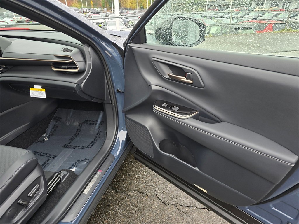 New 2026 Toyota Crown Limited image 12