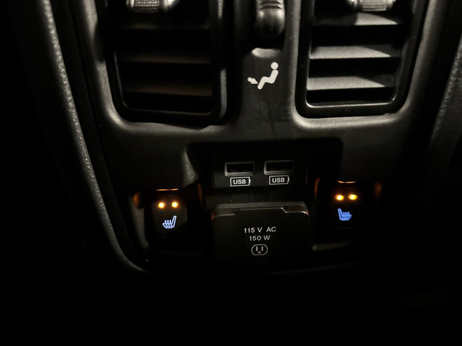 Used 2025 Dodge Durango R/T AWD/4WD image 14