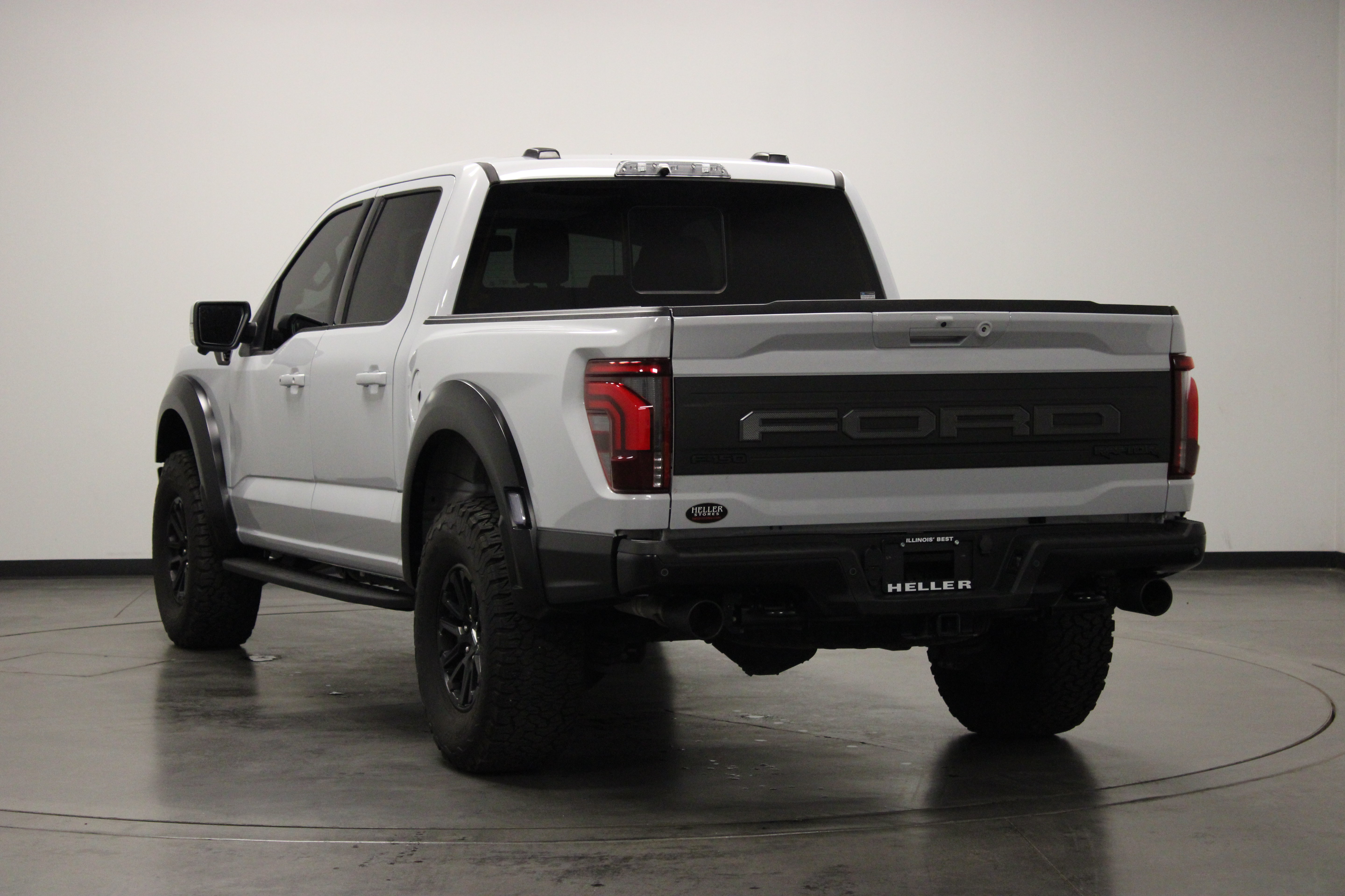 Used 2025 Ford F150 Raptor AWD/4WD image 6