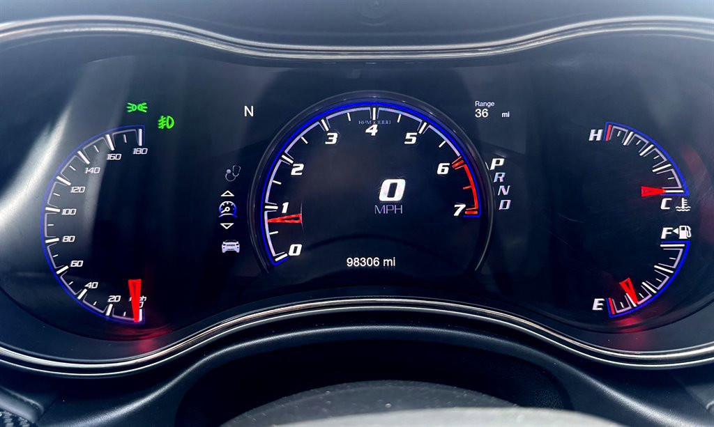 Used 2017 Jeep Grand Cherokee SRT image 30