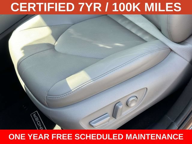 Used 2022 Toyota Highlander Platinum AWD/4WD image 15