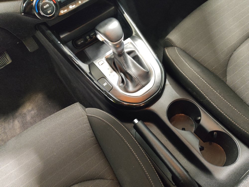 Used 2019 Kia Forte S image 26