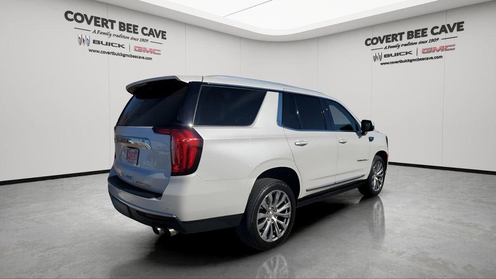 Used 2021 GMC Yukon Denali w/ Denali Premium Package image 9