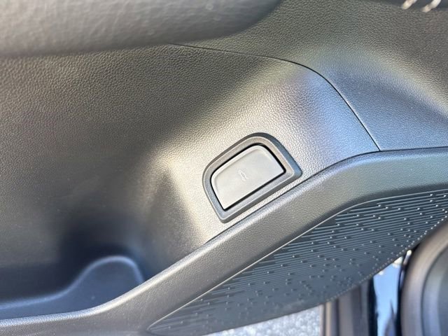 Used 2026 GMC Terrain Denali image 29