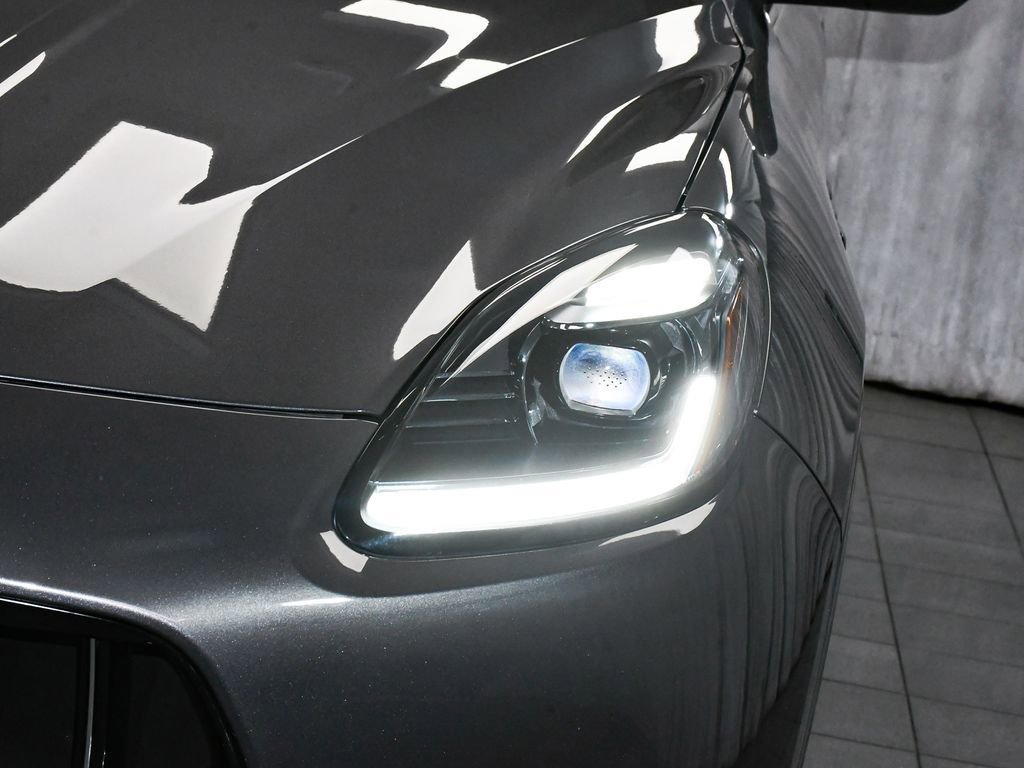 Used 2024 Maserati Grecale GT AWD/4WD image 76