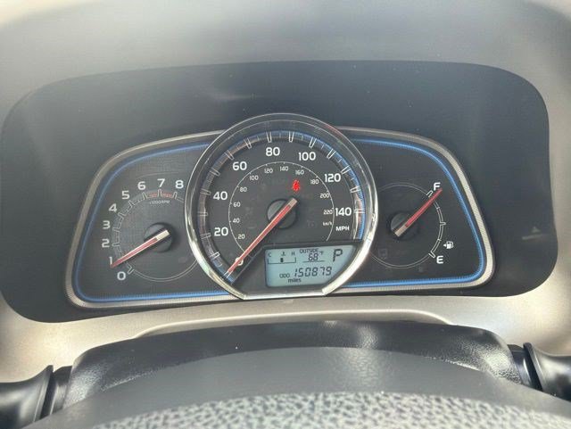 Used 2013 Toyota RAV4 Limited AWD/4WD image 30