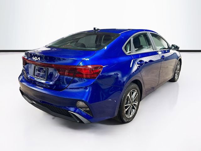 Used 2023 Kia Forte LXS image 7