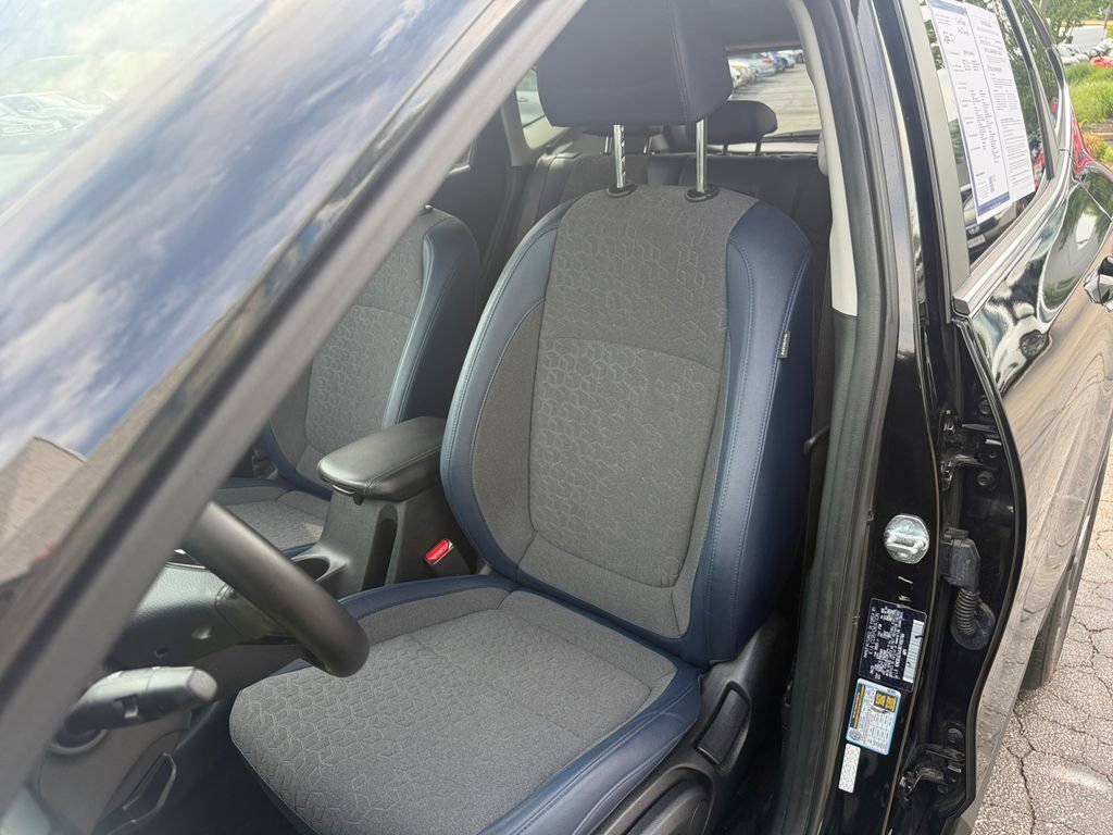 Used 2024 Kia Seltos S FWD image 16