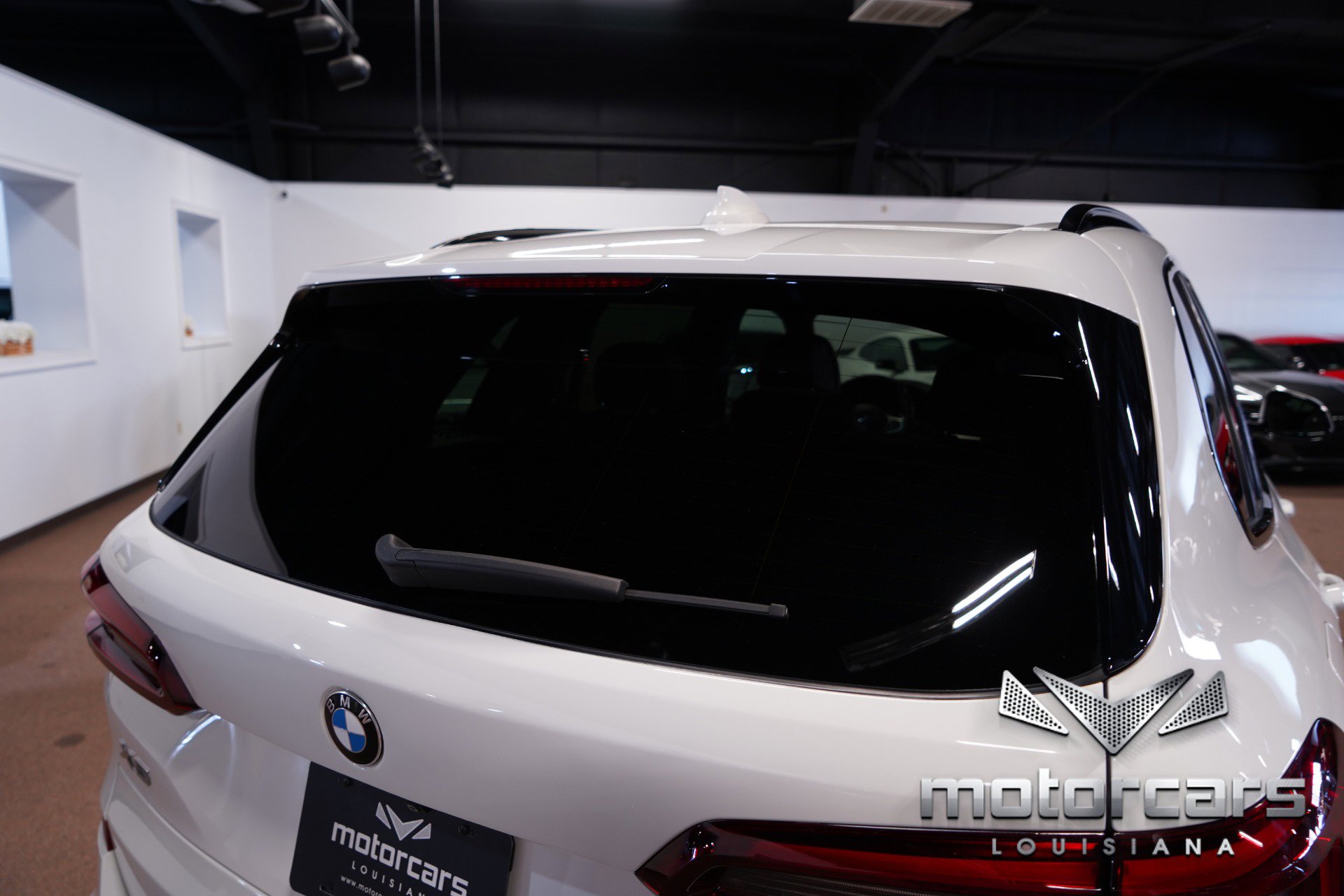 Used 2021 BMW X5 xDrive40i w/ M Sport Package image 16