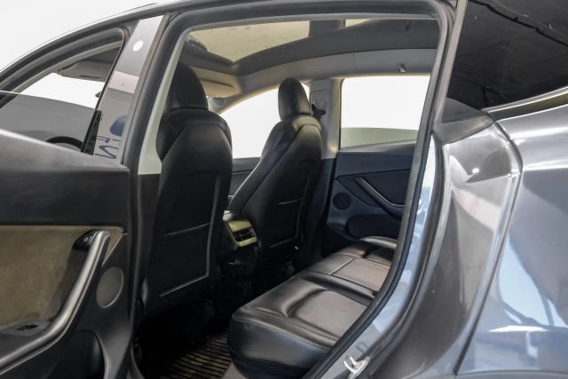 Used 2021 Tesla Model Y 2WD image 49