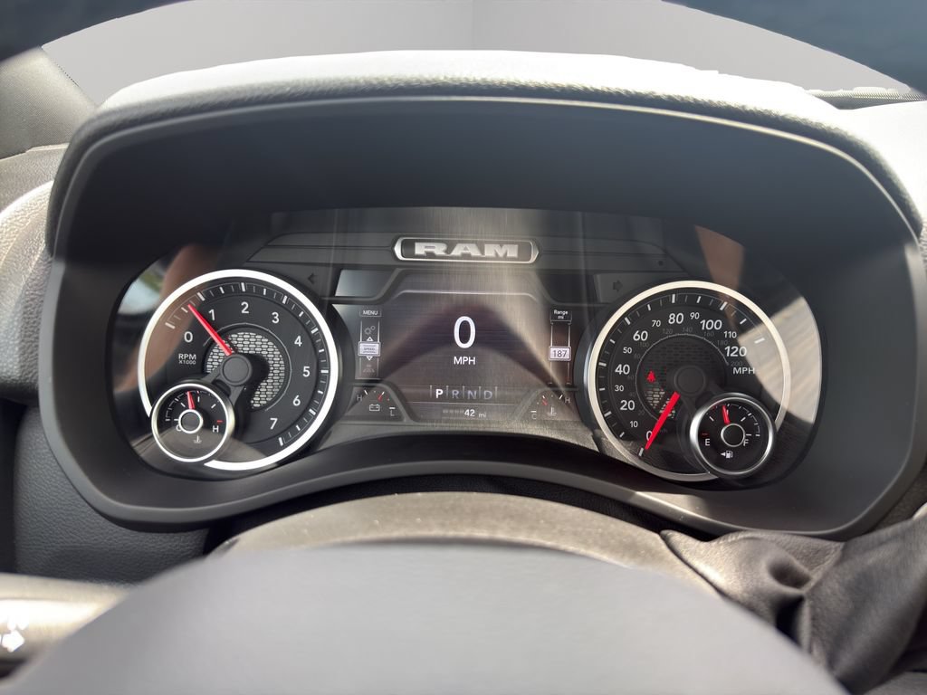 Used 2025 RAM 5500 Tradesman RWD image 23