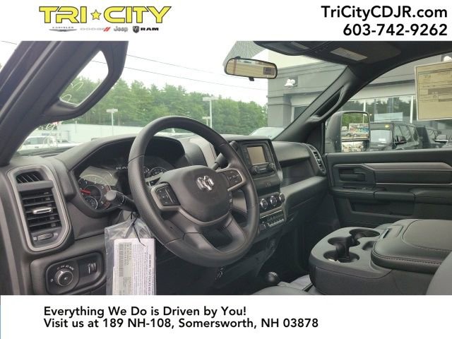 New 2024 RAM 3500 Tradesman image 22