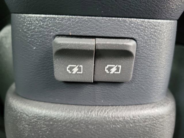 Used 2023 Nissan Kicks S image 23