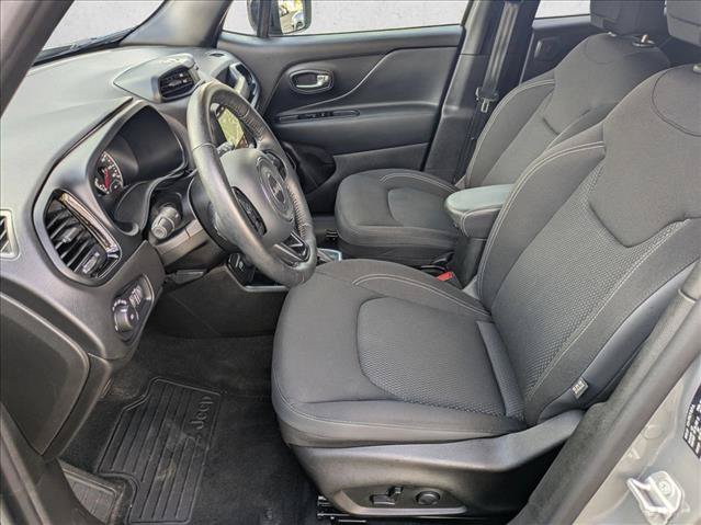 Used 2022 Jeep Renegade Altitude w/ Sun/Sound Group AWD/4WD image 16