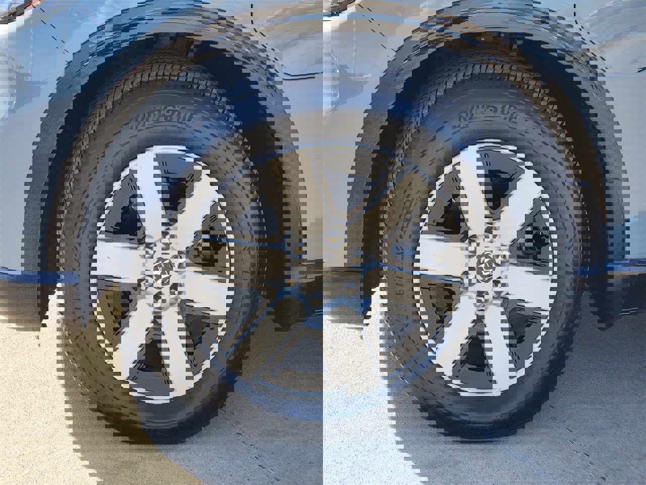 Certified 2024 Honda Prologue Touring image 11