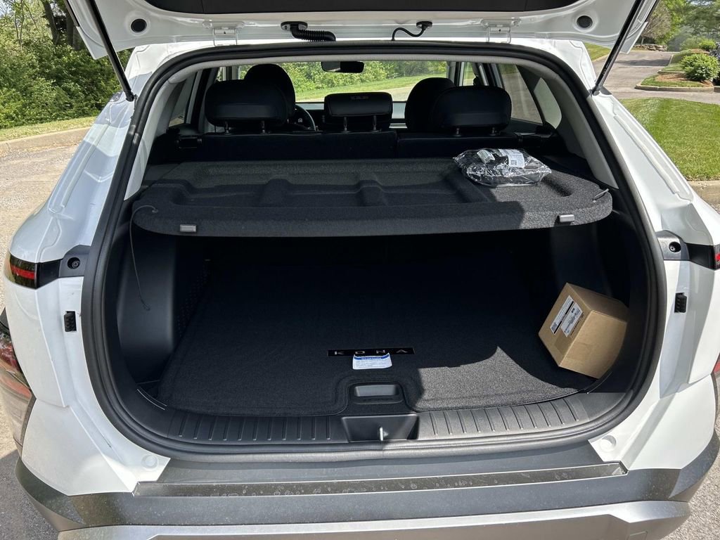 New 2026 Hyundai Kona SEL Premium FWD image 13