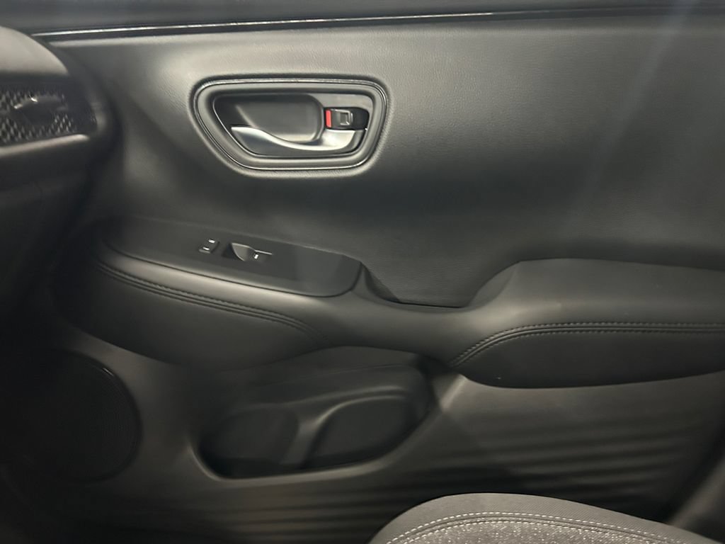 New 2027 Honda HR-V LX image 21