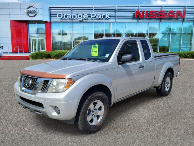 Used 2013 Nissan Frontier SV RWD image 4