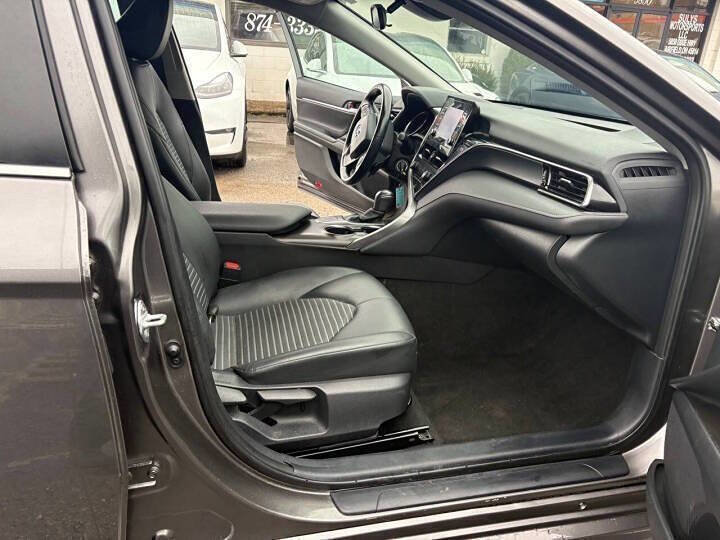 Used 2024 Toyota Camry SE FWD image 9