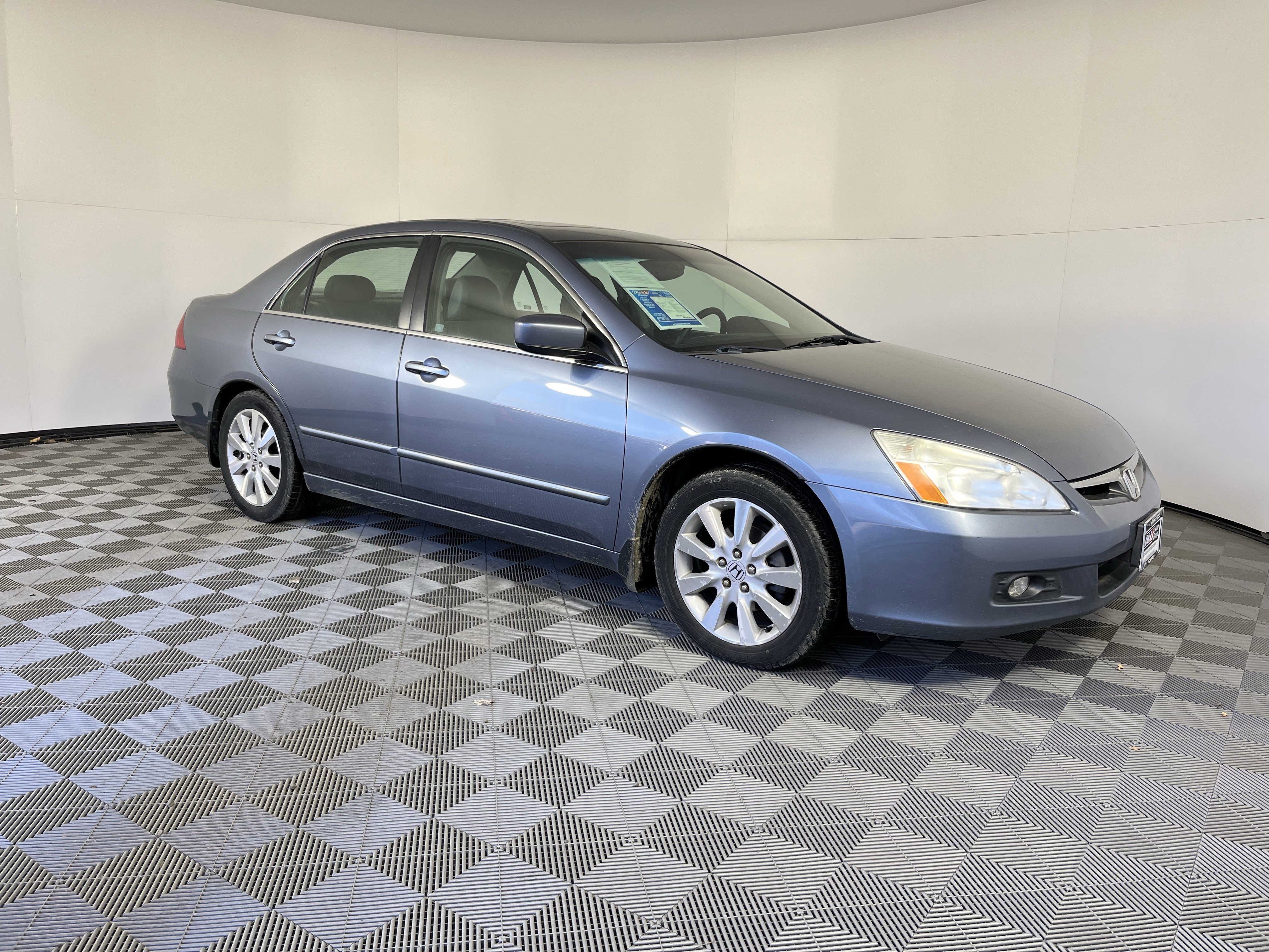 Used 2007 Honda Accord EX-L image 7