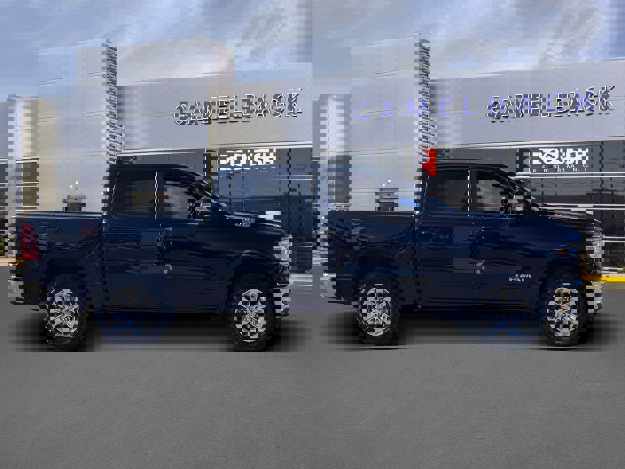 Used 2024 RAM 1500 Laramie image 8