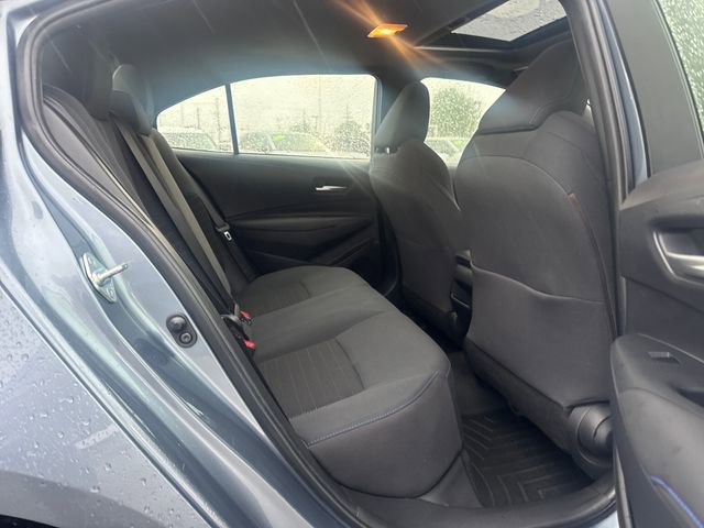 Used 2020 Toyota Corolla SE w/ SE Premium Package FWD image 15