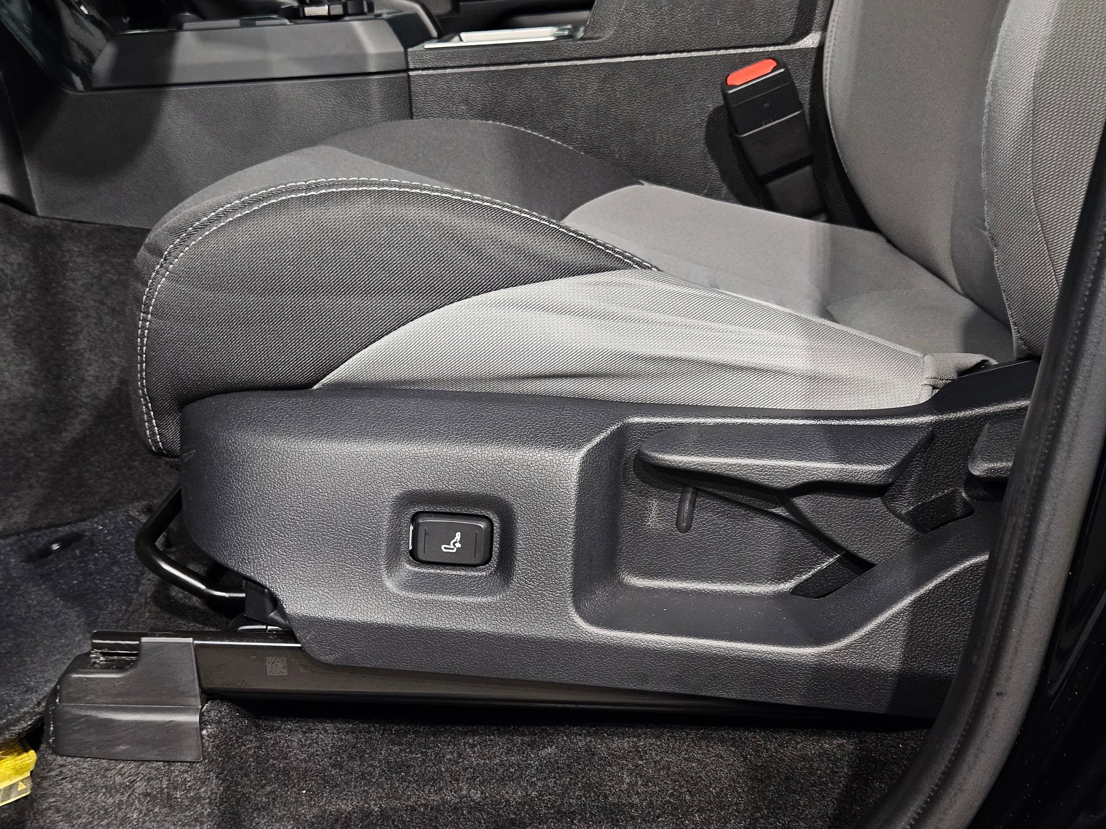 Used 2025 Toyota Tacoma TRD Sport image 23