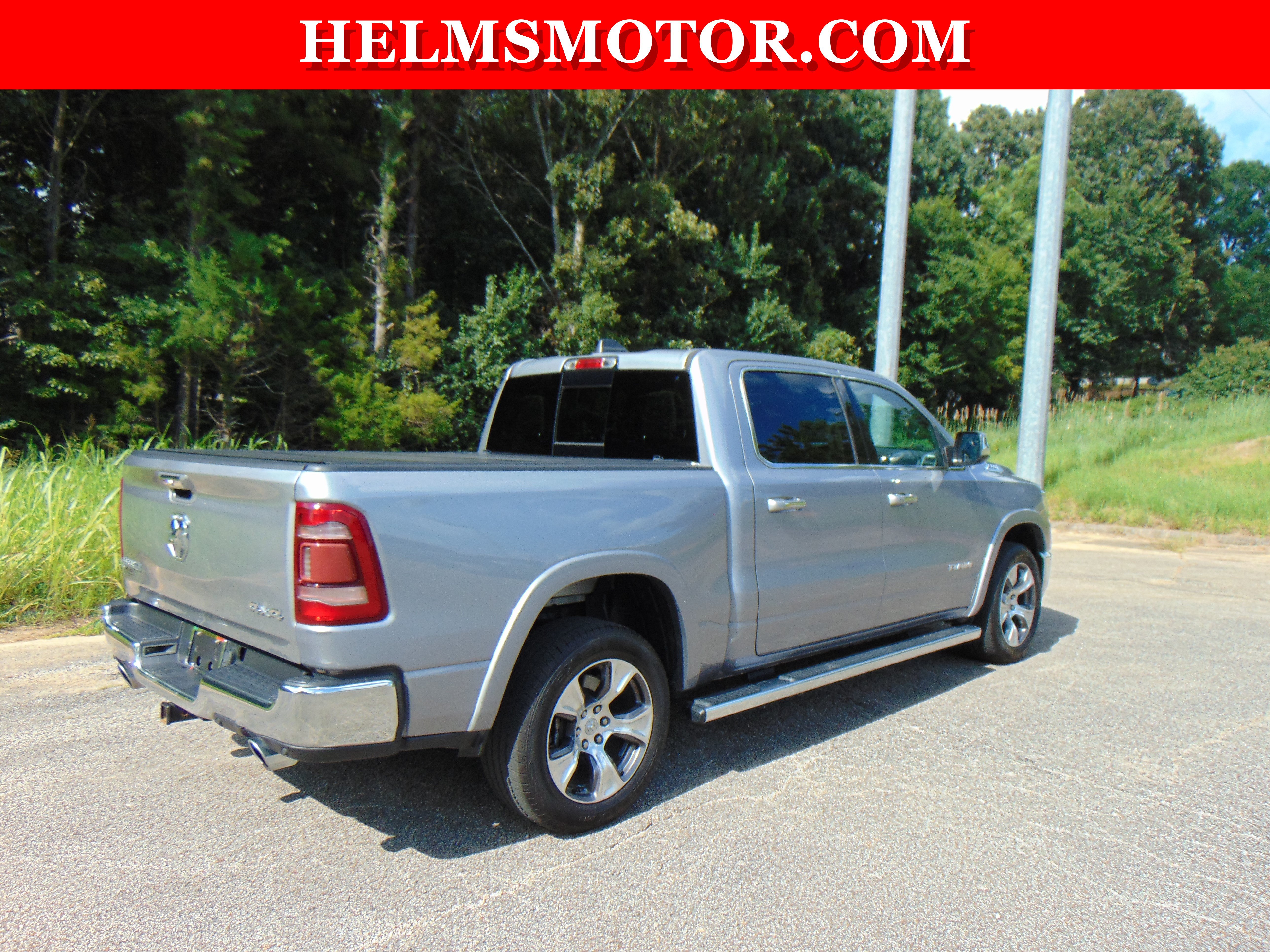 Used 2021 RAM 1500 Laramie AWD/4WD image 16