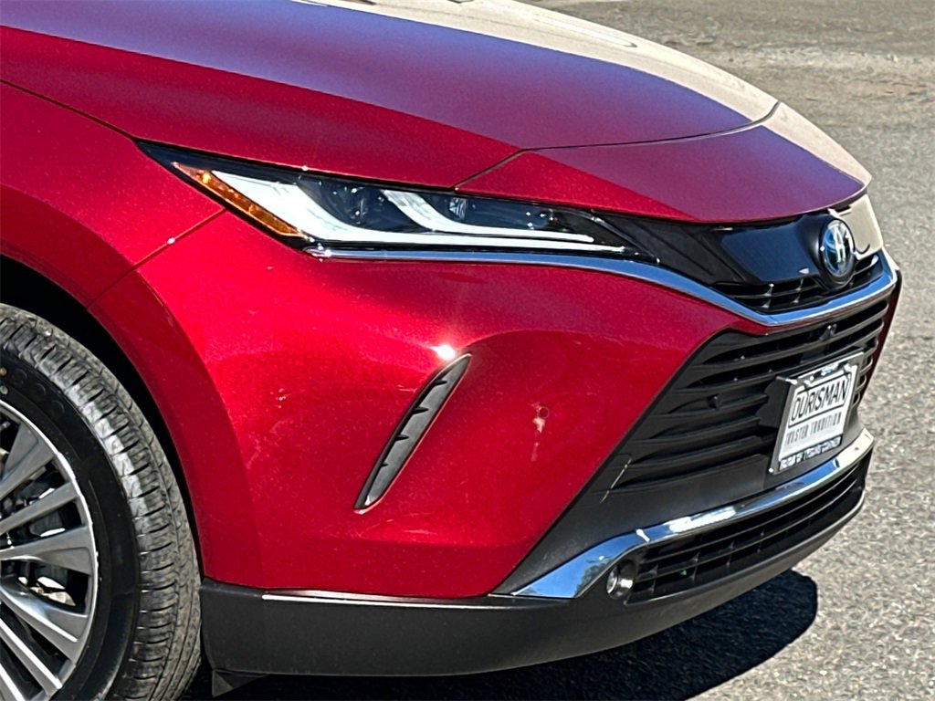 Used 2024 Toyota Venza Limited image 5