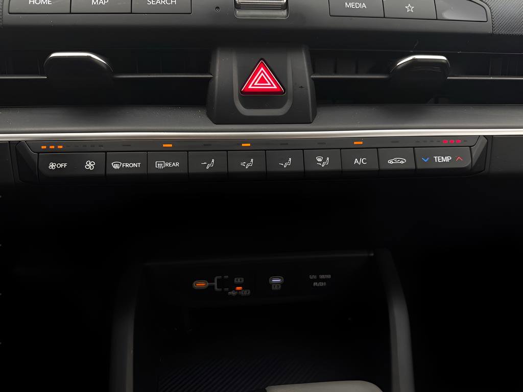 Used 2025 Kia K4 LXS image 29