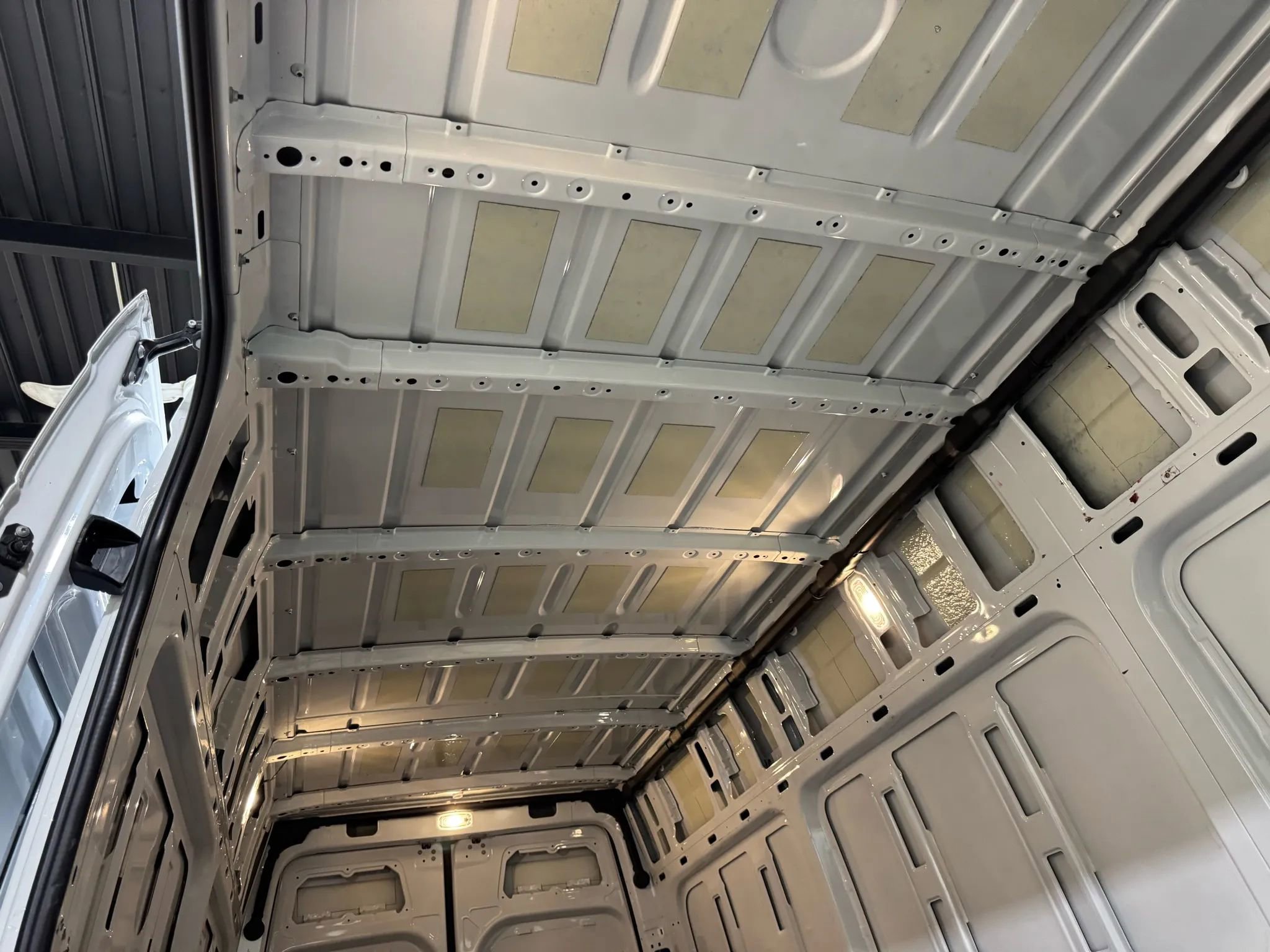 Used 2020 Mercedes-Benz Sprinter 2500 image 22