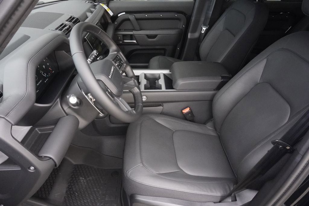 New 2026 Land Rover Defender 110 V8 image 19