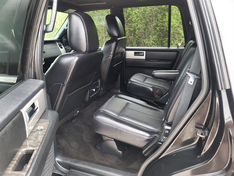 Used 2015 Ford Expedition Limited w/ Equipment Group 301A AWD/4WD image 13
