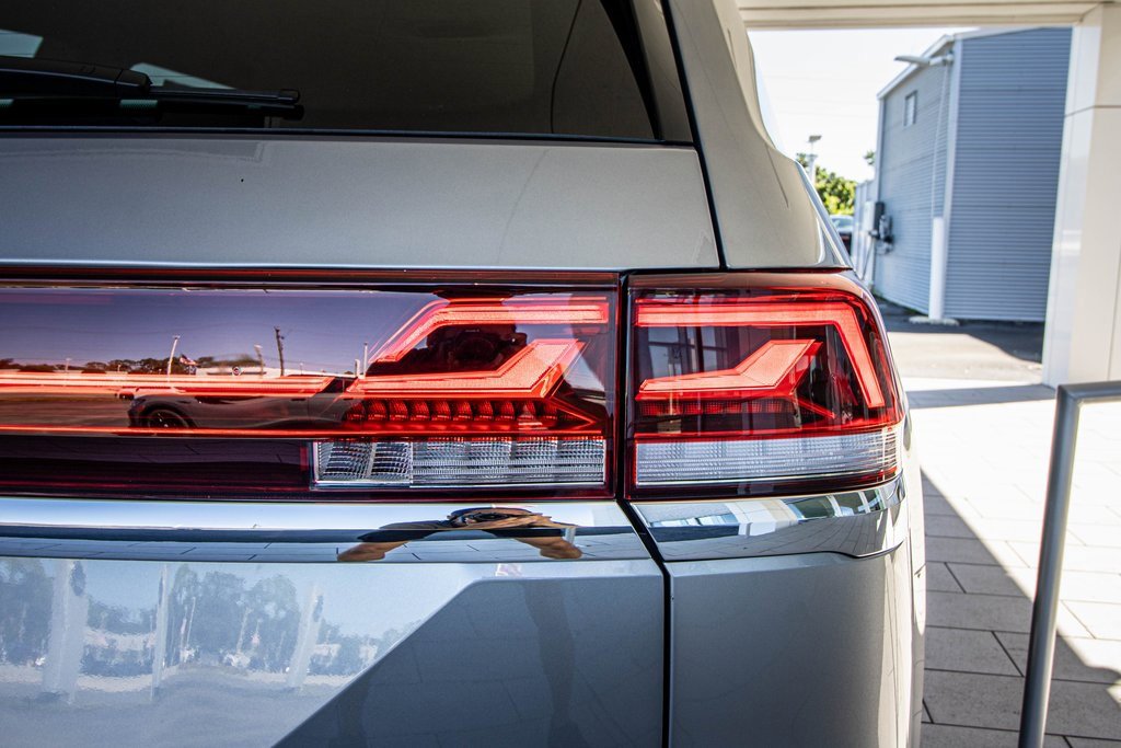 New 2026 Volkswagen Atlas SE image 16