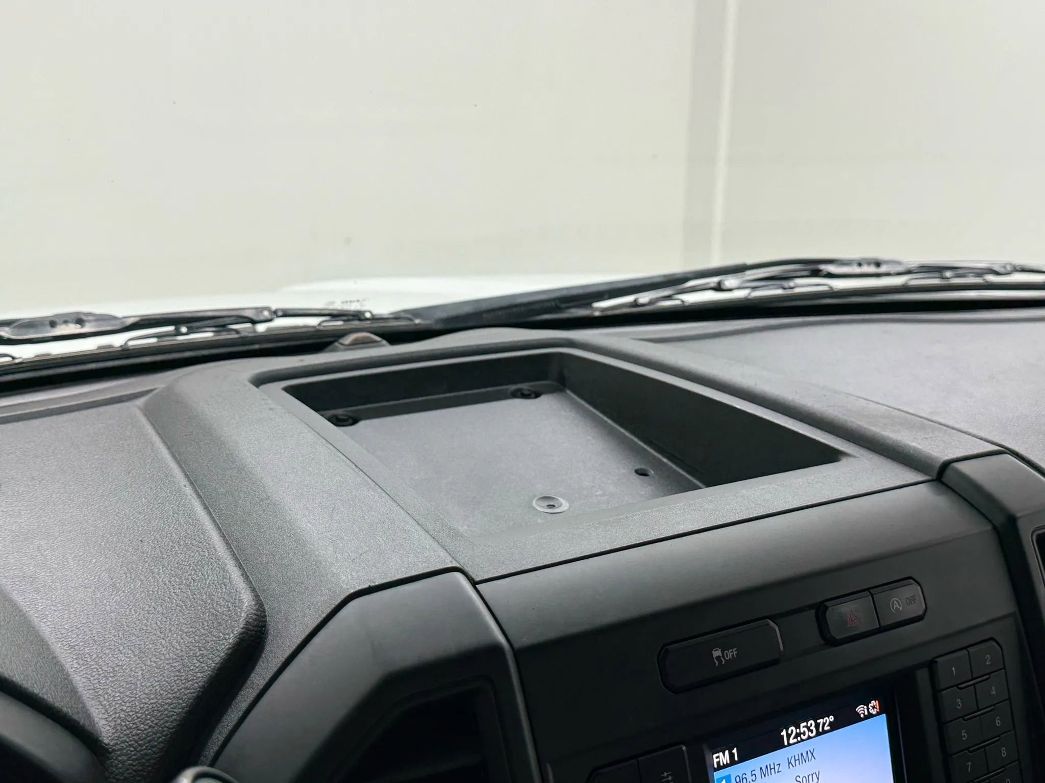 Used 2019 Ford F150 XL w/ Equipment Group 101A Mid AWD/4WD image 29
