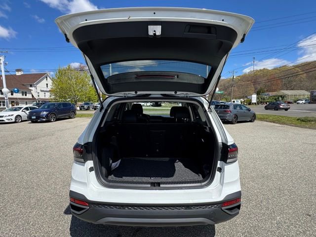 New 2026 Volkswagen Taos SE AWD/4WD image 19